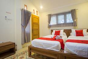 RedDoorz @ Letjend S.Parman Pacitan