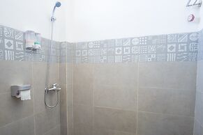 RedDoorz @ Letjend S.Parman Pacitan