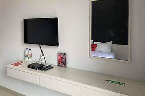 RedDoorz near RSUD Margono Purwokerto 3