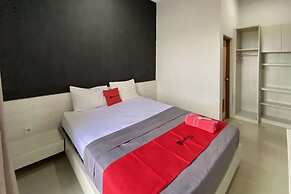 RedDoorz near RSUD Margono Purwokerto 3