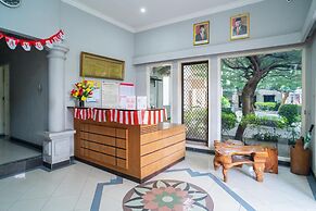 RedDoorz near Rumah Sakit Baptis Kediri