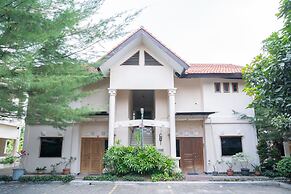 RedDoorz near Rumah Sakit Baptis Kediri