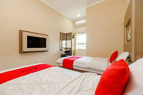 RedDoorz Resort Premium @ Sangkan Hurip Kuningan