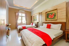 RedDoorz Resort Premium @ Sangkan Hurip Kuningan