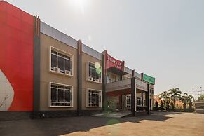 RedDoorz Resort Premium @ Sangkan Hurip Kuningan