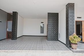 RedDoorz Syariah near Pahoman Stadium Lampung