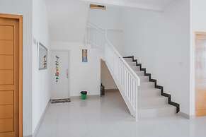 RedDoorz Syariah near Pahoman Stadium Lampung