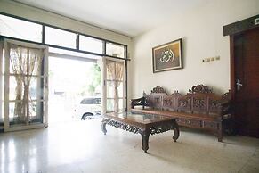 RedDoorz Syariah @ Jalan Gajah Mada