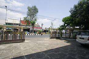 RedDoorz Syariah @ Jalan Gajah Mada