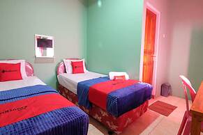 RedDoorz near Mangrove Forest Kupang