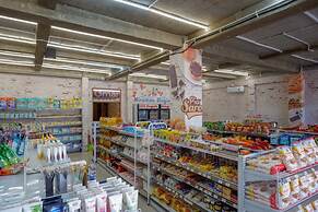 RedDoorz Syariah near Universitas Negeri Gorontalo 2