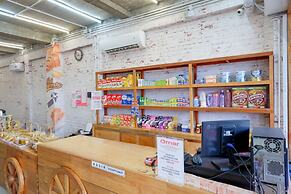 RedDoorz Syariah near Universitas Negeri Gorontalo 2