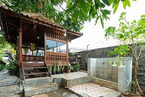 RedDoorz Hostel @ Dago 2