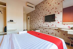 RedDoorz Premium near Bandung Station
