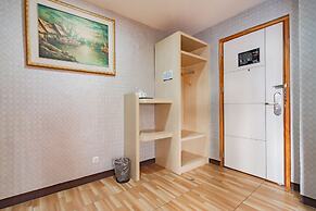 RedDoorz Premium near Bandung Station