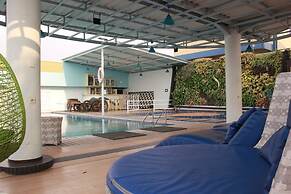 RedDoorz Premium near Bandung Station