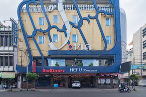 RedDoorz Premium near Bandung Station