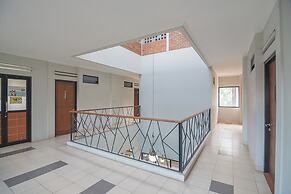 RedDoorz Syariah near Krida Nusantara