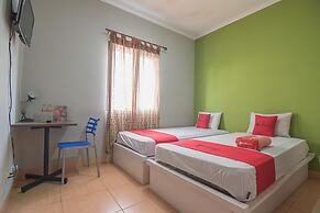 RedDoorz Syariah near Krida Nusantara