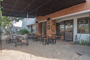 RedDoorz Syariah near Krida Nusantara