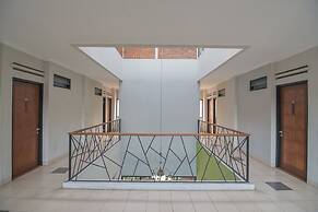 RedDoorz Syariah near Krida Nusantara