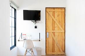 RedDoorz near Sam Poo Kong 3