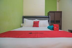 RedDoorz near Living Plaza Balikpapan 2