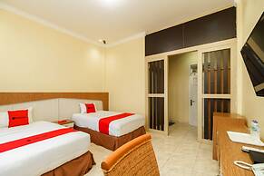 RedDoorz Plus @ Hotel Sempurna Watervang Lubuk Linggau