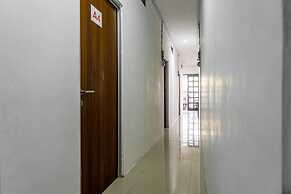 RedDoorz @ Kebon Kacang