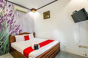 RedDoorz Plus near Taman Sari 2