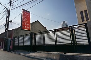 Residences by RedDoorz near MT Haryono