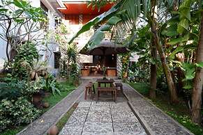 RedDoorz Syariah near Menara Kudus