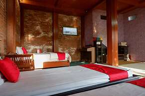 RedDoorz Syariah near Menara Kudus