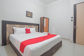 RedDoorz Syariah Plus @ Banjarbaru 2