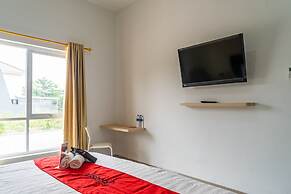 Formerly Reddoorz Plus Near Teras Kota 3