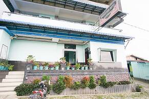 RedDoorz near Mikie Holiday Funland Berastagi