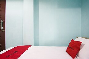 RedDoorz near Mikie Holiday Funland Berastagi