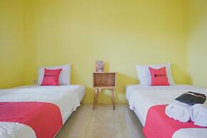 RedDoorz Syariah near Tugu Juang Jambi 2