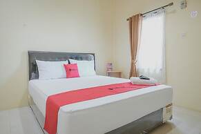 RedDoorz Syariah near Tugu Juang Jambi 2