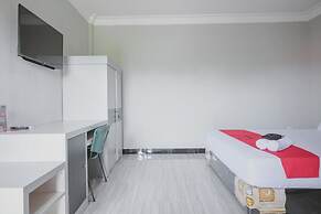 RedDoorz Syariah near Tugu Juang Jambi 2