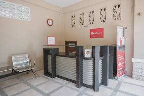 RedDoorz Syariah near Jamtos Jambi 2