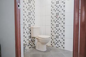 RedDoorz Syariah near Jamtos Jambi 2