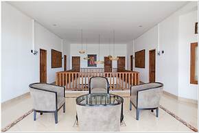 RedDoorz near Padang Galak Beach