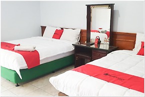 RedDoorz near Bojonegoro Train Station