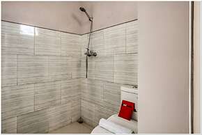 RedDoorz @ Bypass Juanda Airport