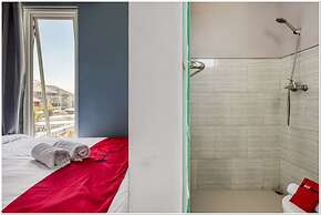 RedDoorz @ Bypass Juanda Airport