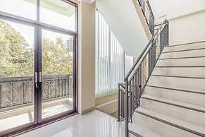 RedDoorz near Jogja National Museum