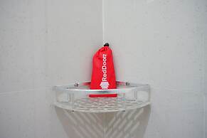 RedDoorz Plus Syariah near Stasiun Tegal 2