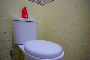 RedDoorz near Stasiun Kebumen