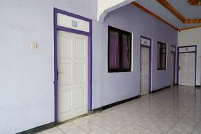 RedDoorz near RSUD Kebumen
